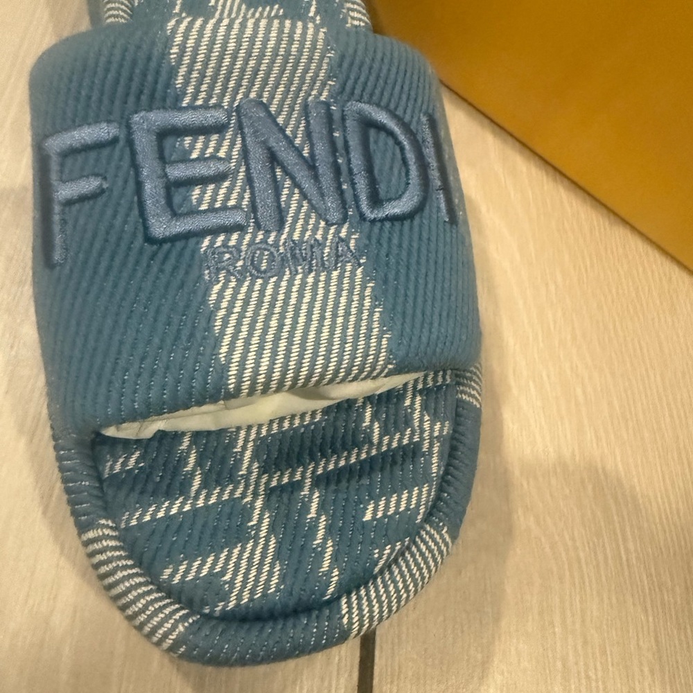 New with box Fendi Sunshine Denim-Effect Jacquard Platform Slides size 40 - Picture 4 of 9